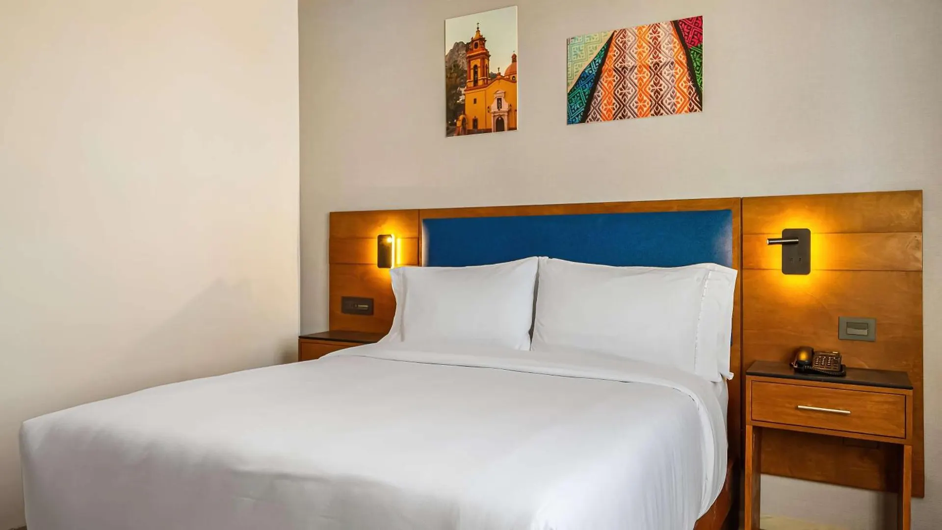 ***  Hotel Hampton By Hilton Queretaro Juriquilla México